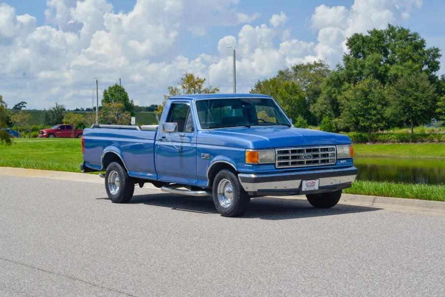 1991 Ford F-150 XLT Lariat