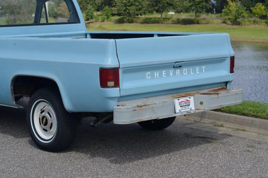1976 Chevrolet C10 Custom Deluxe