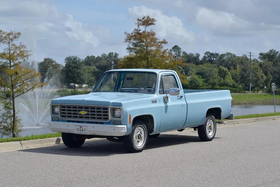 1976 Chevrolet C10 Custom Deluxe