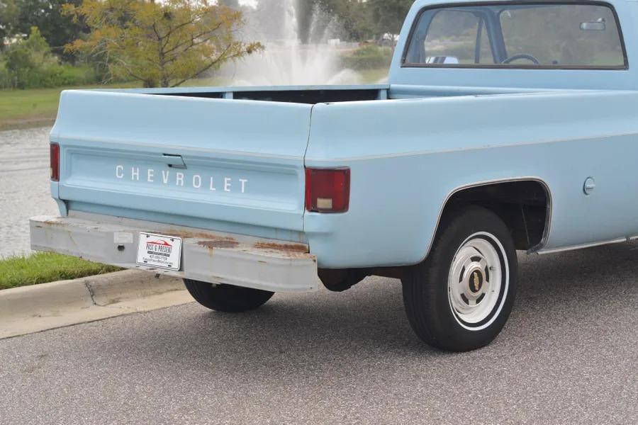 1976 Chevrolet C10 Custom Deluxe