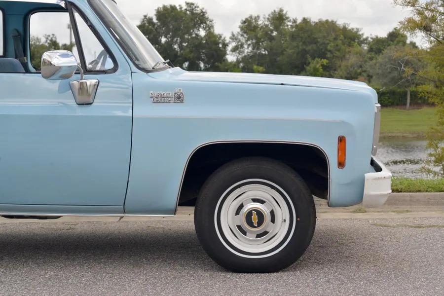1976 Chevrolet C10 Custom Deluxe