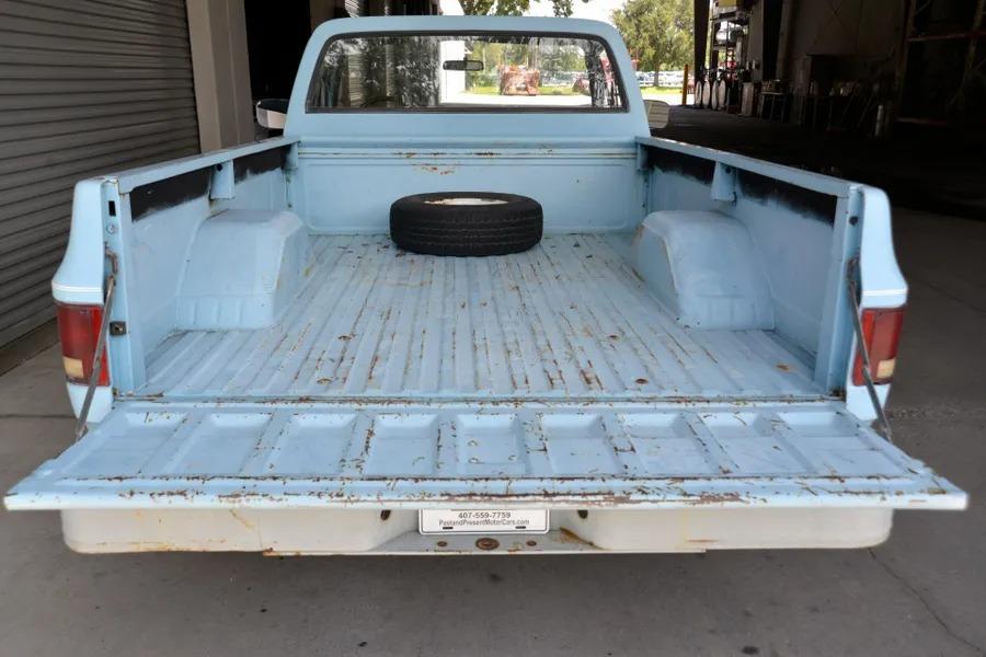 1976 Chevrolet C10 Custom Deluxe
