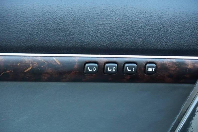 2011 Toyota Land Cruiser