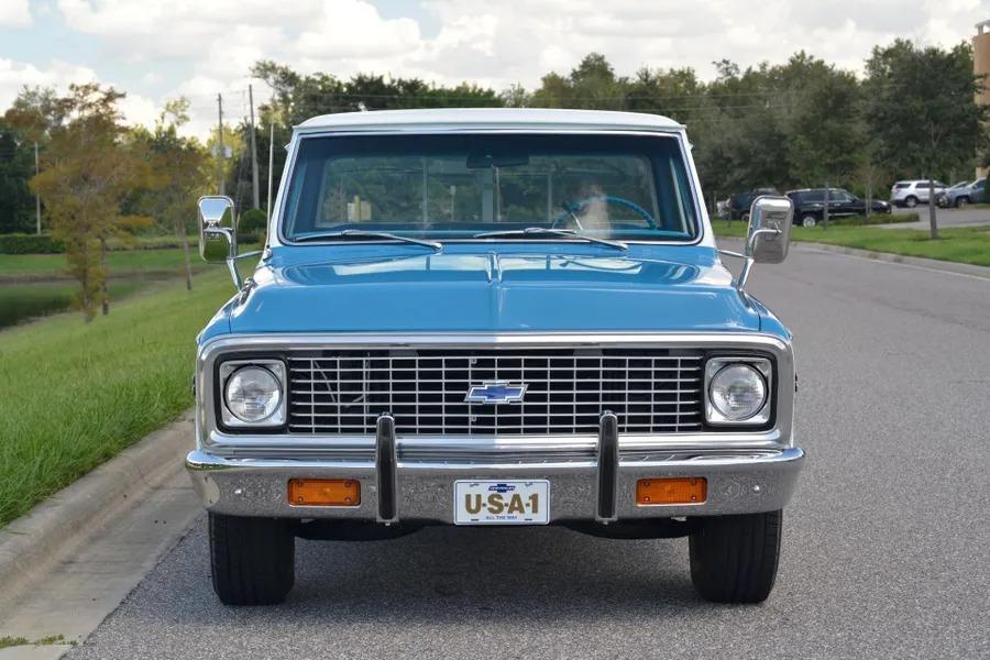 1972 Chevrolet C10 Camper Special