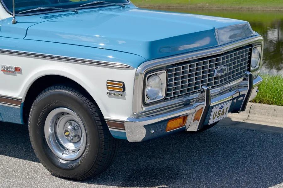 1972 Chevrolet C10 Camper Special