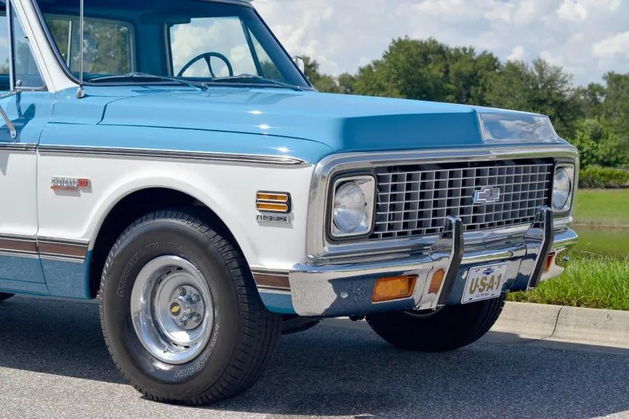 1972 Chevrolet C10 Camper Special