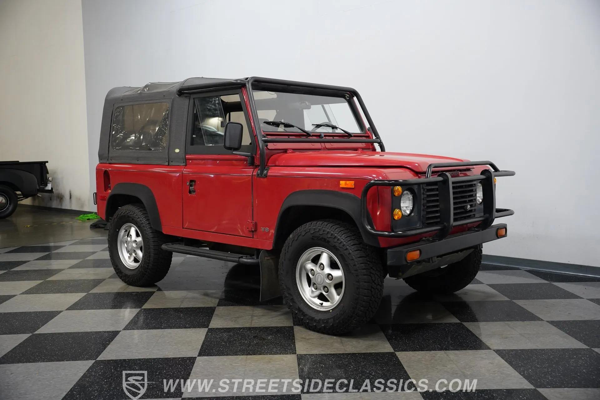 26k-Mile 1994 Land Rover Defender 90 NAS - 3