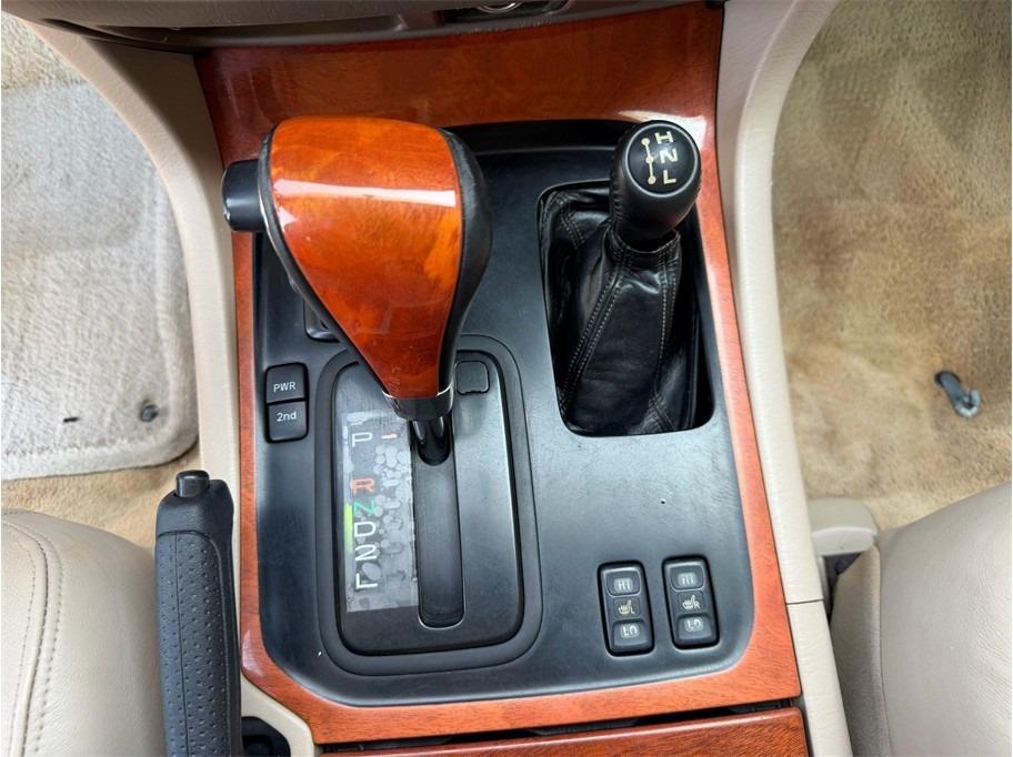 2001 Lexus LX 470