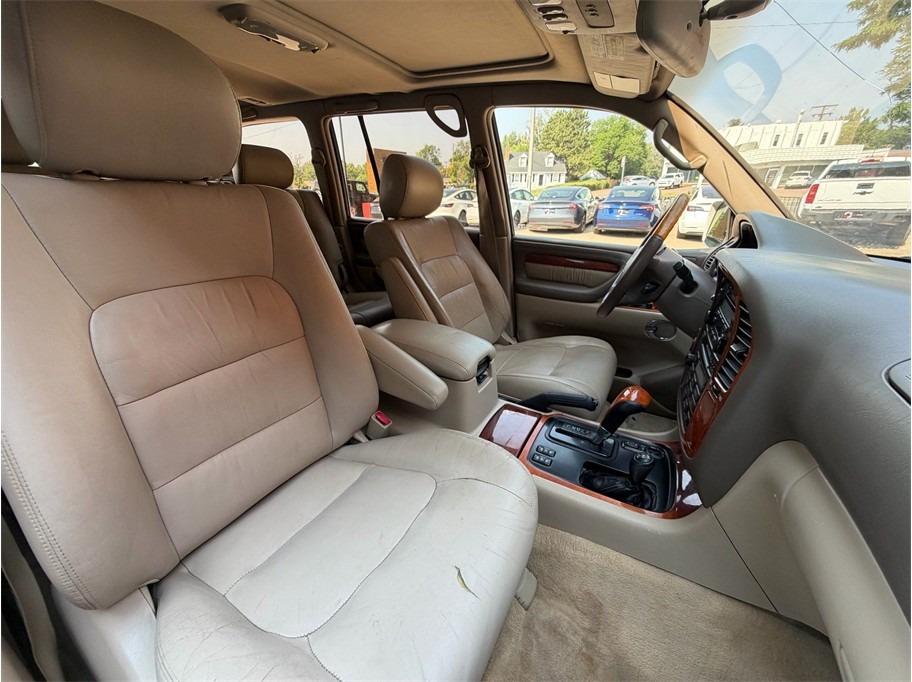 2001 Lexus LX 470 - 4