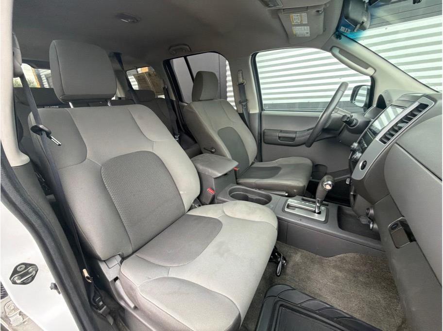 2011 Nissan Xterra S - 4
