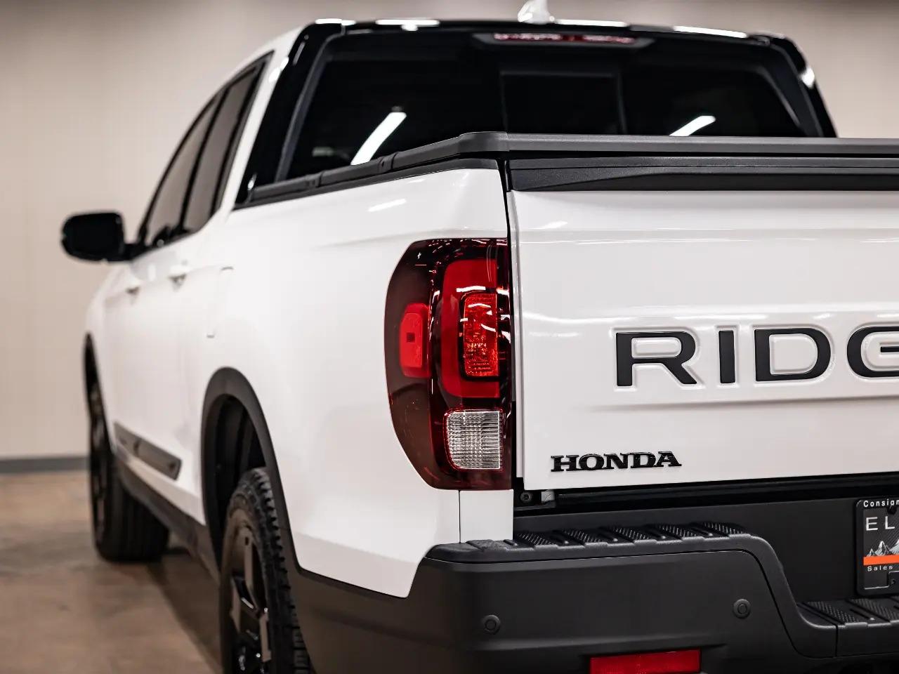 2026 Honda Ridgeline Black Edition