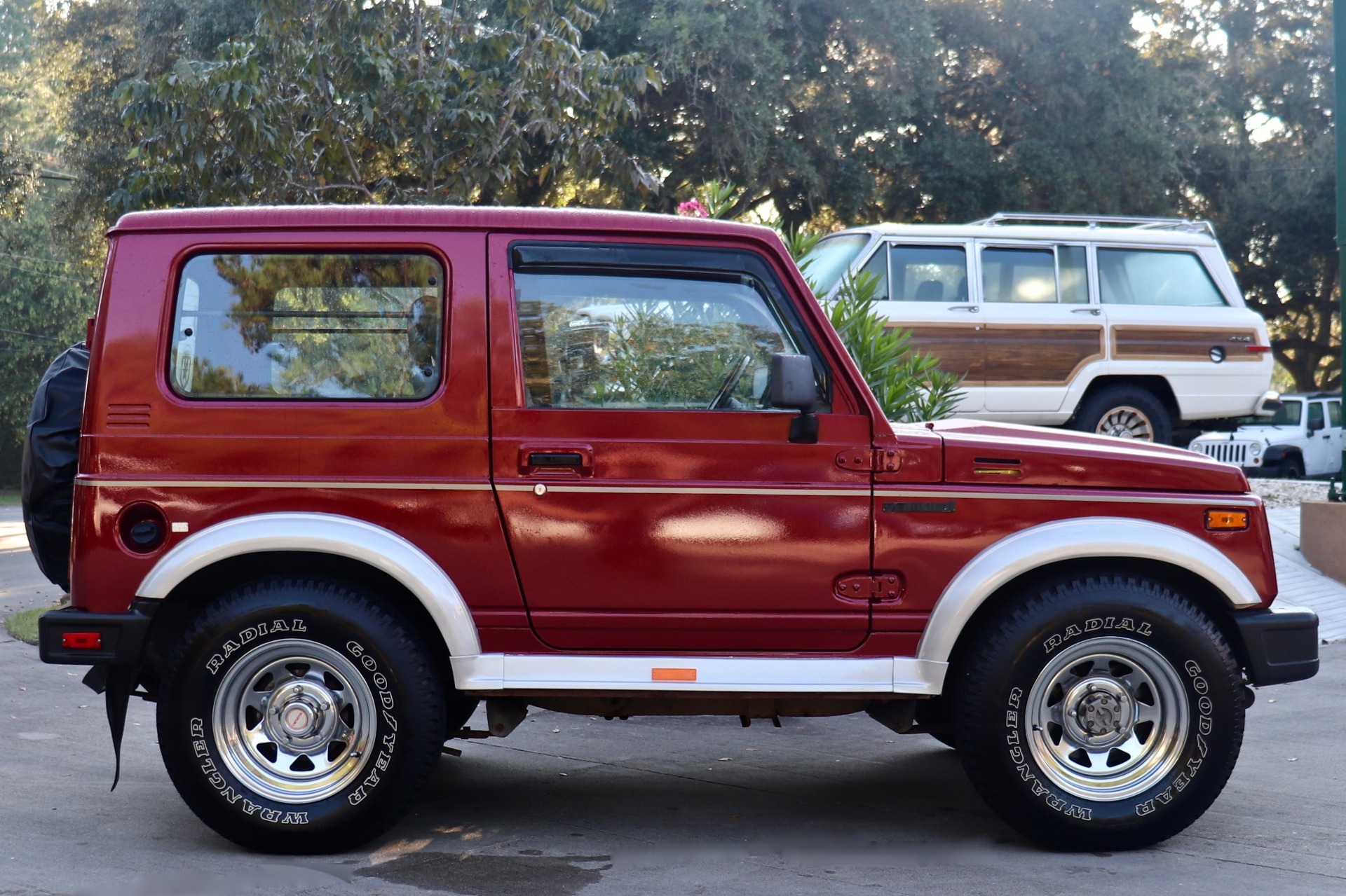  Suzuki Samurai