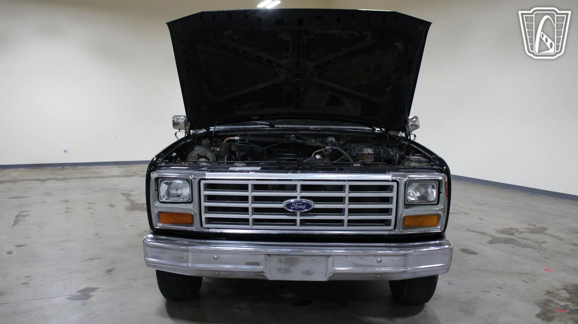 1984 Ford F-150 XLT