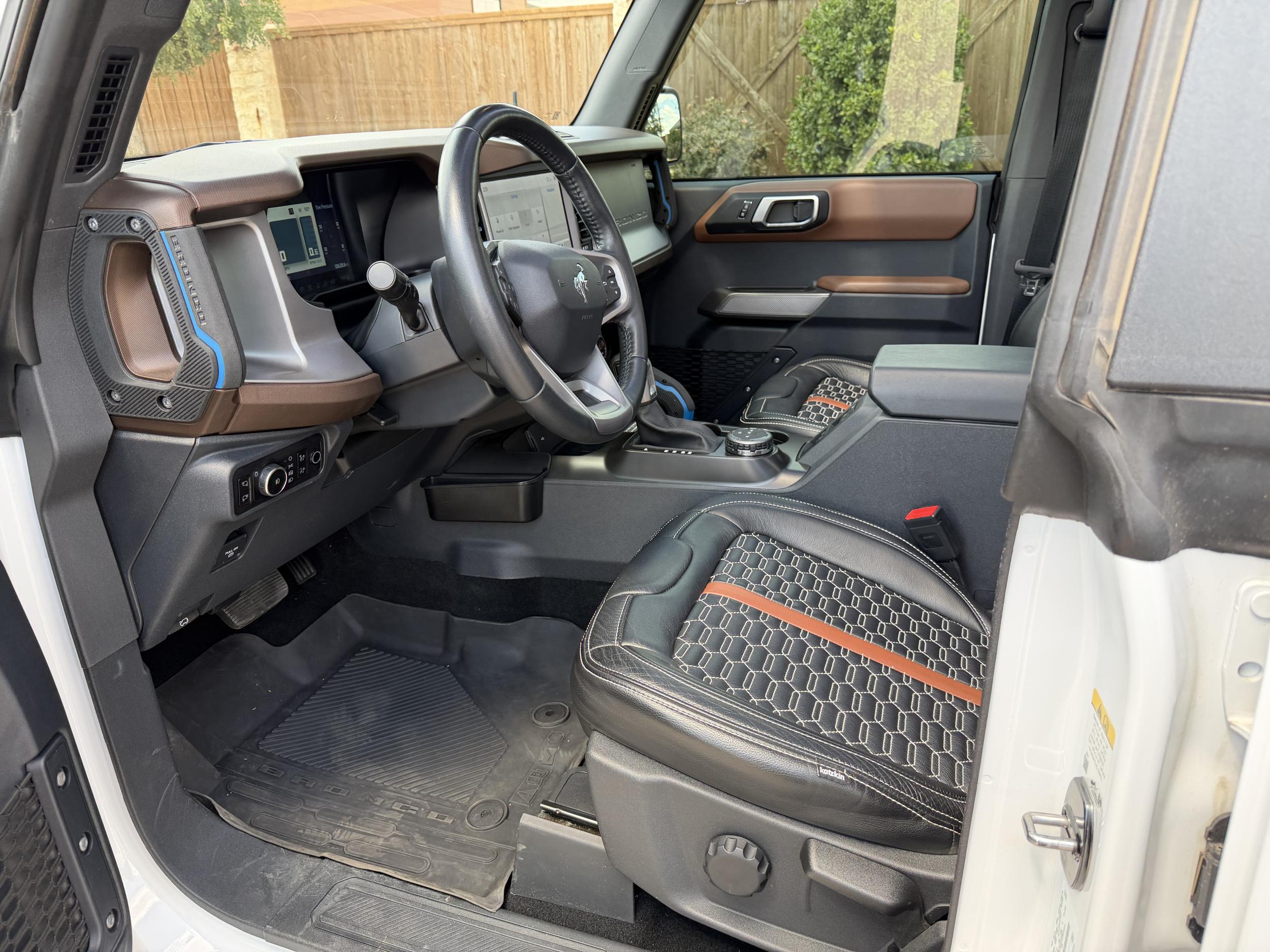 2023 Ford Bronco Outer Banks
