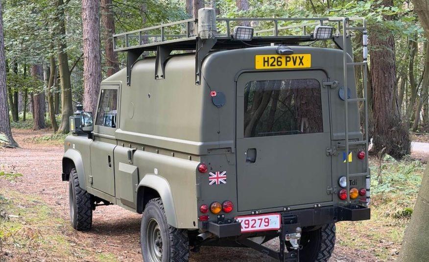1990 Land Rover Defender 110 Wolf