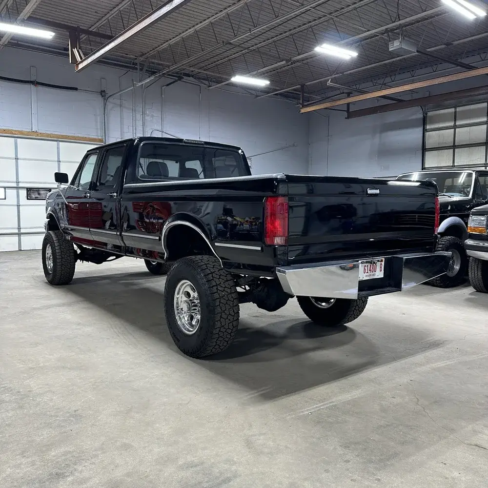 1995 Ford F-350 XLT - 2