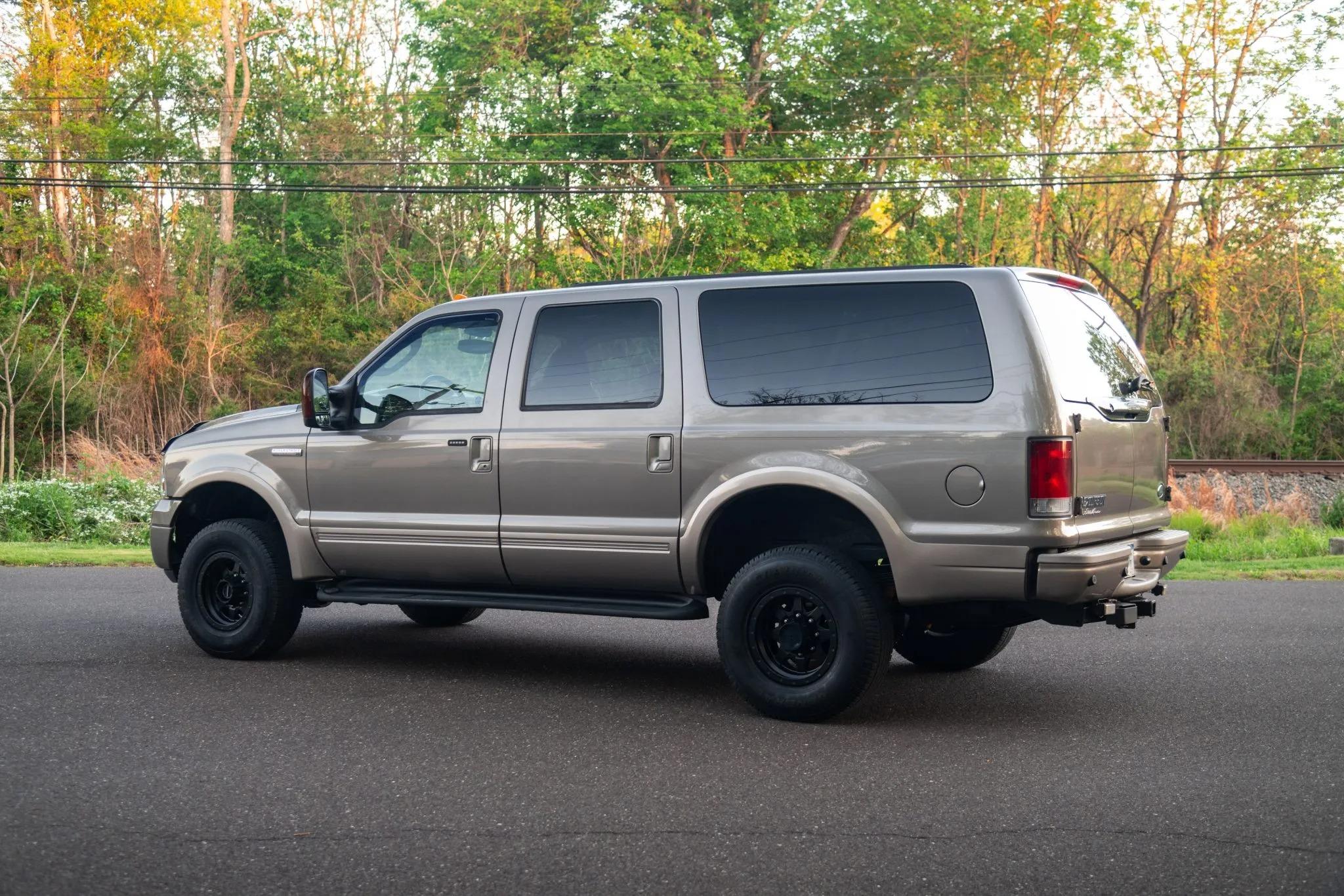 2005 Ford Excursion Eddie Bauer Power Stroke 4×4