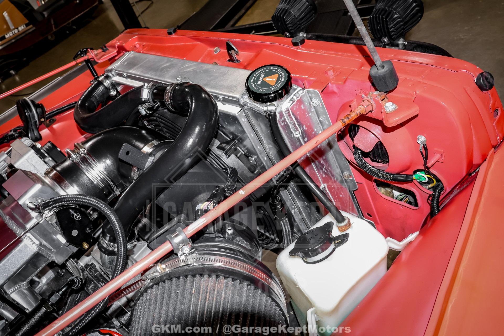 6.0L V8-Powered 1995 Jeep Wrangler Rio Grande