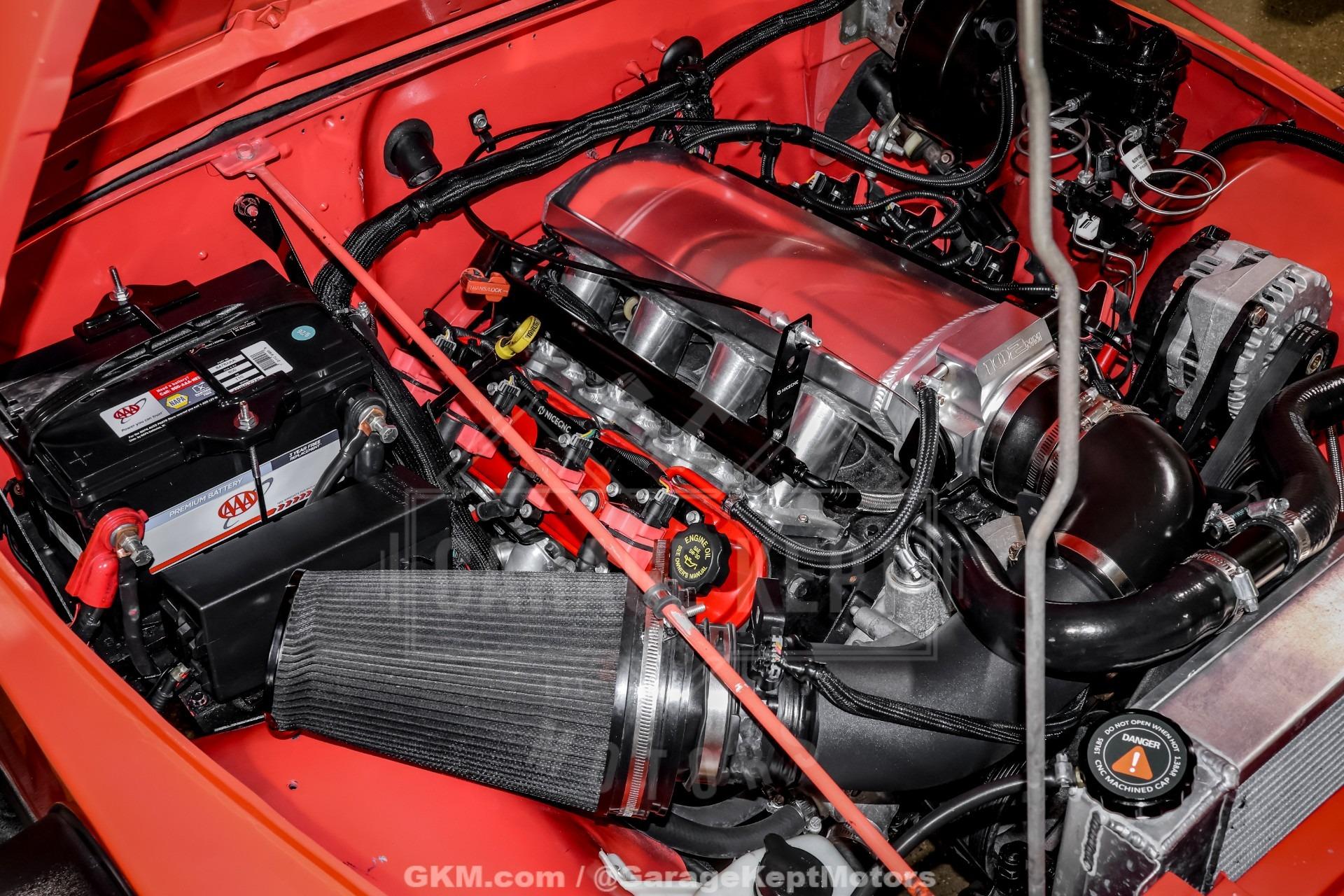 6.0L V8-Powered 1995 Jeep Wrangler Rio Grande