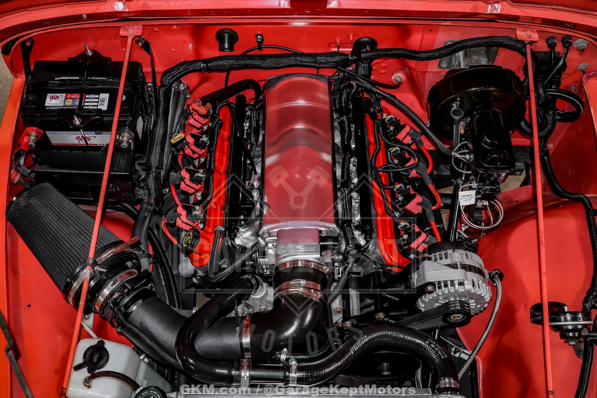 6.0L V8-Powered 1995 Jeep Wrangler Rio Grande