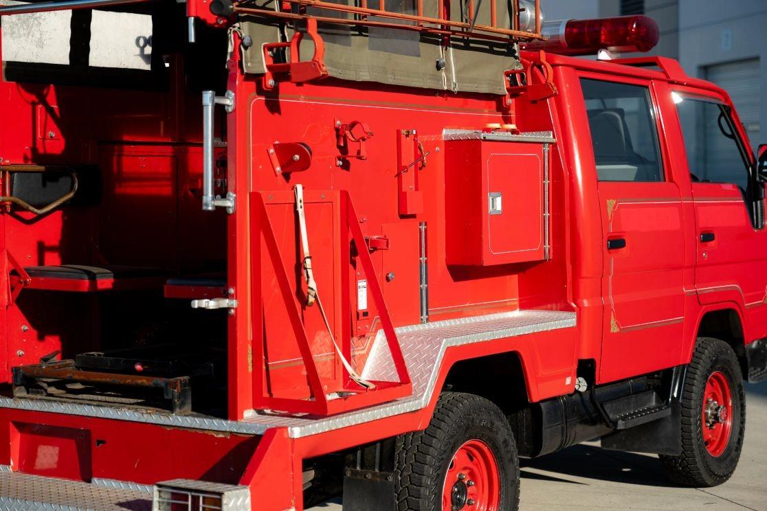 1991 Toyota HiAce Fire Truck