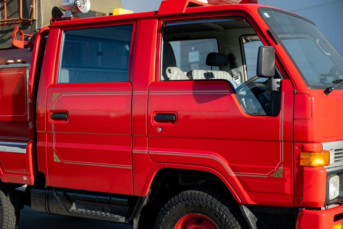 1991 Toyota HiAce Fire Truck
