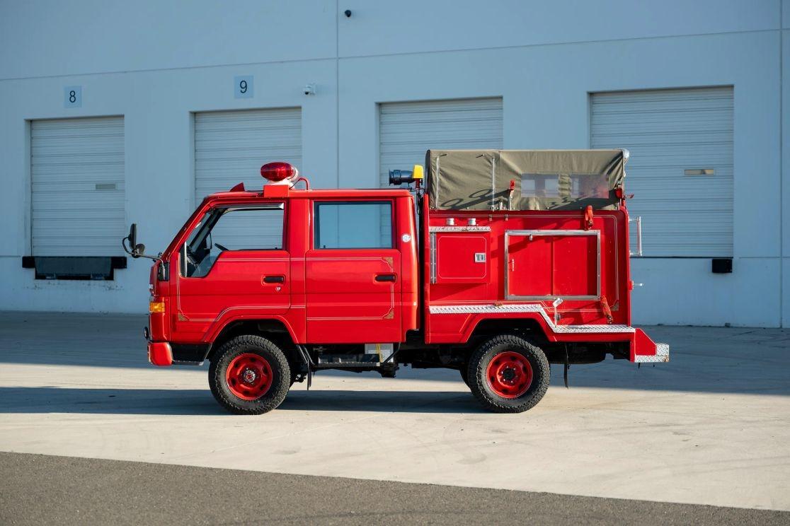 1991 Toyota HiAce Fire Truck