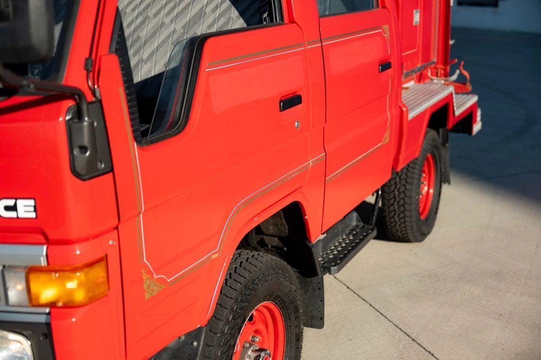 1991 Toyota HiAce Fire Truck