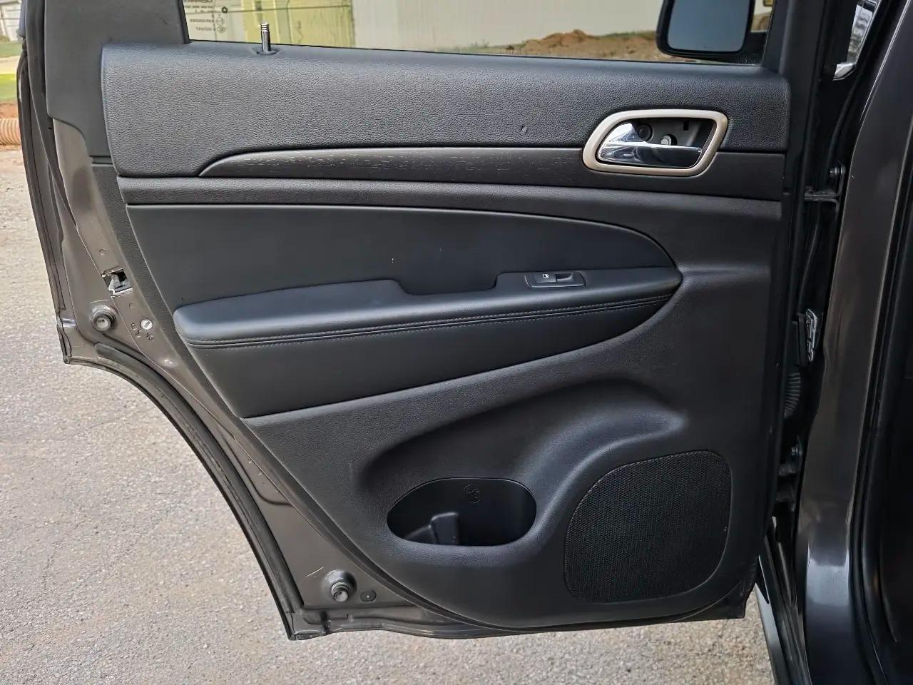 2015 Jeep Grand Cherokee Laredo