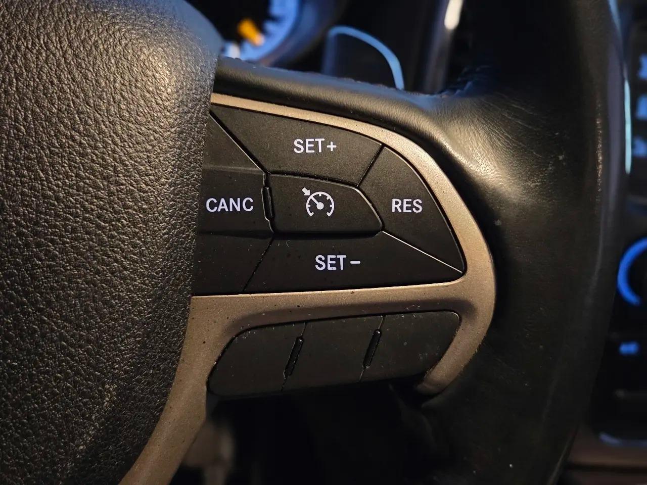 2015 Jeep Grand Cherokee Laredo