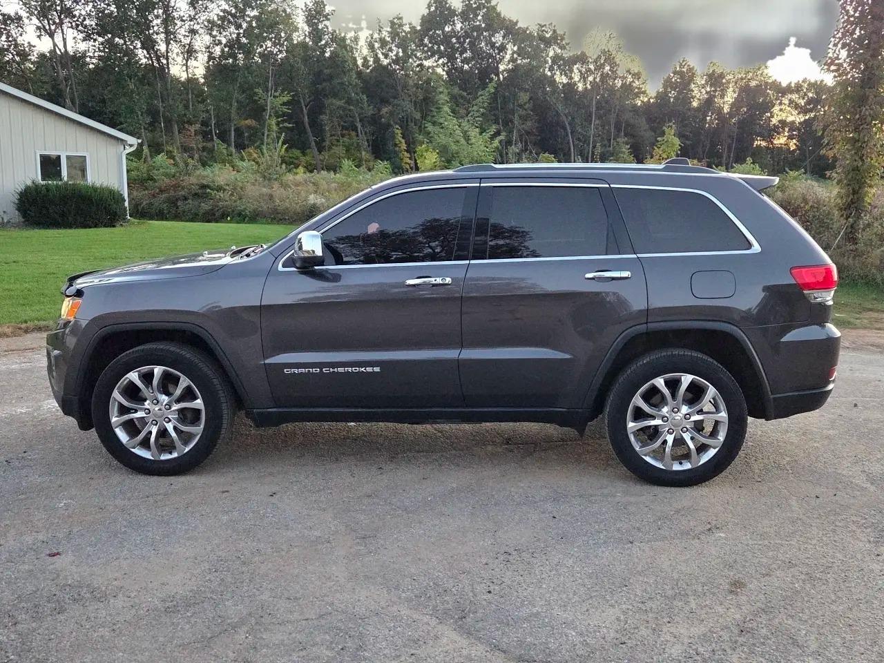 2015 Jeep Grand Cherokee Laredo