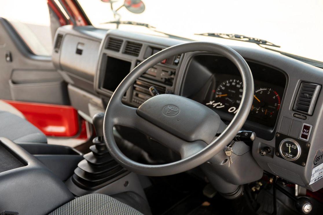1996 Toyota Dyna Fire Truck