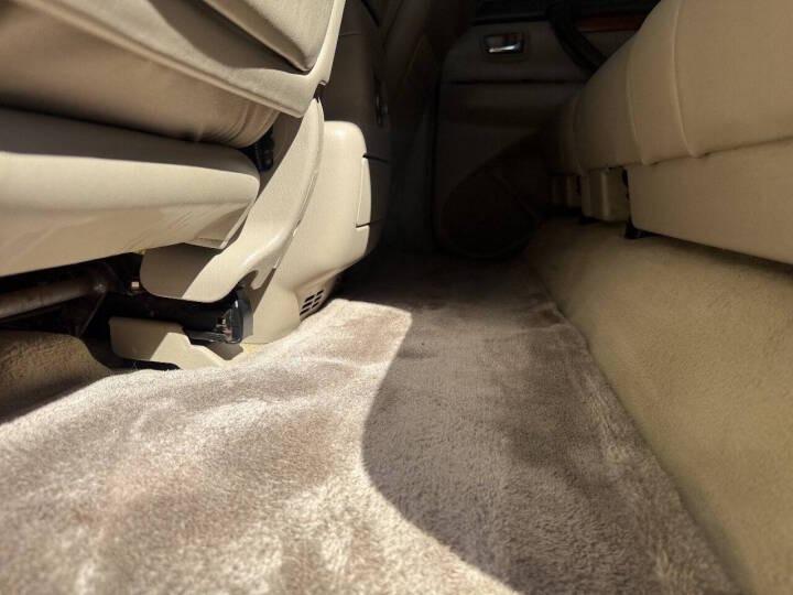 2005 Lexus LX 470