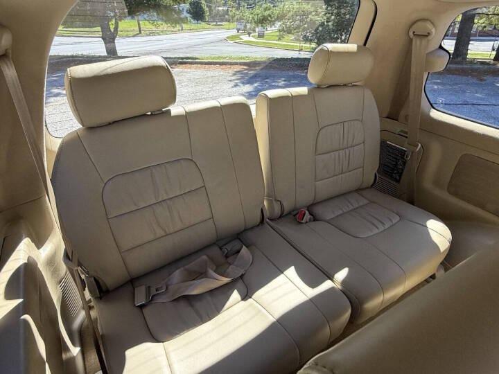 2005 Lexus LX 470
