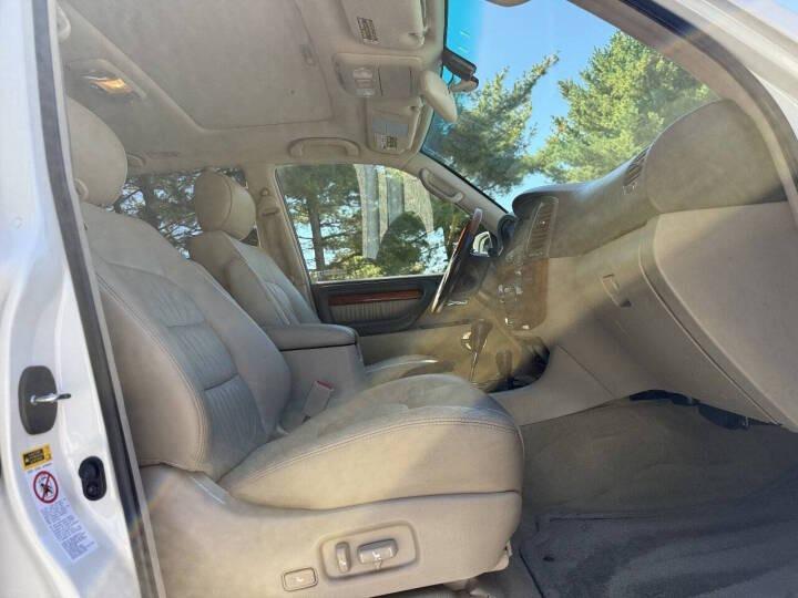 2005 Lexus LX 470
