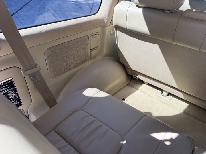 2005 Lexus LX 470