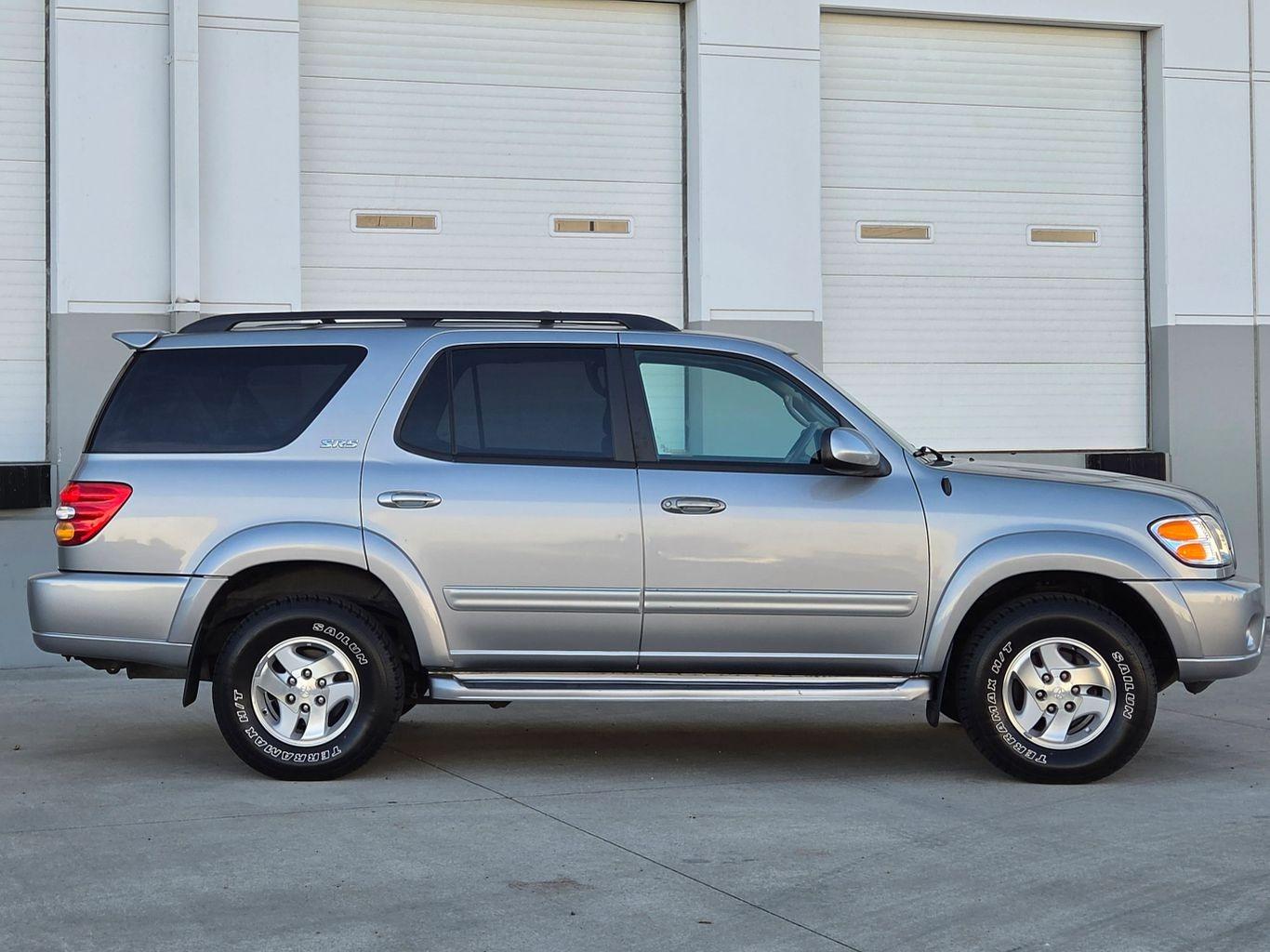 2003 Toyota Sequoia SR5
