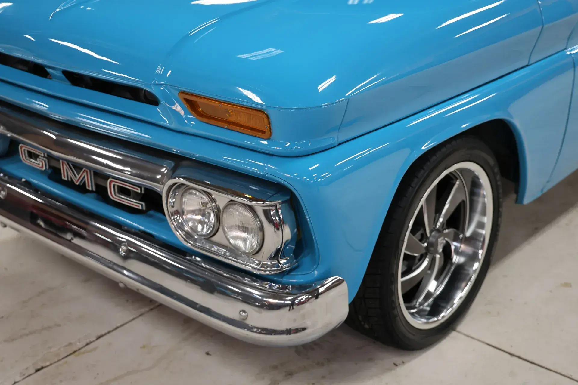 1966 GMC Carryall - 2
