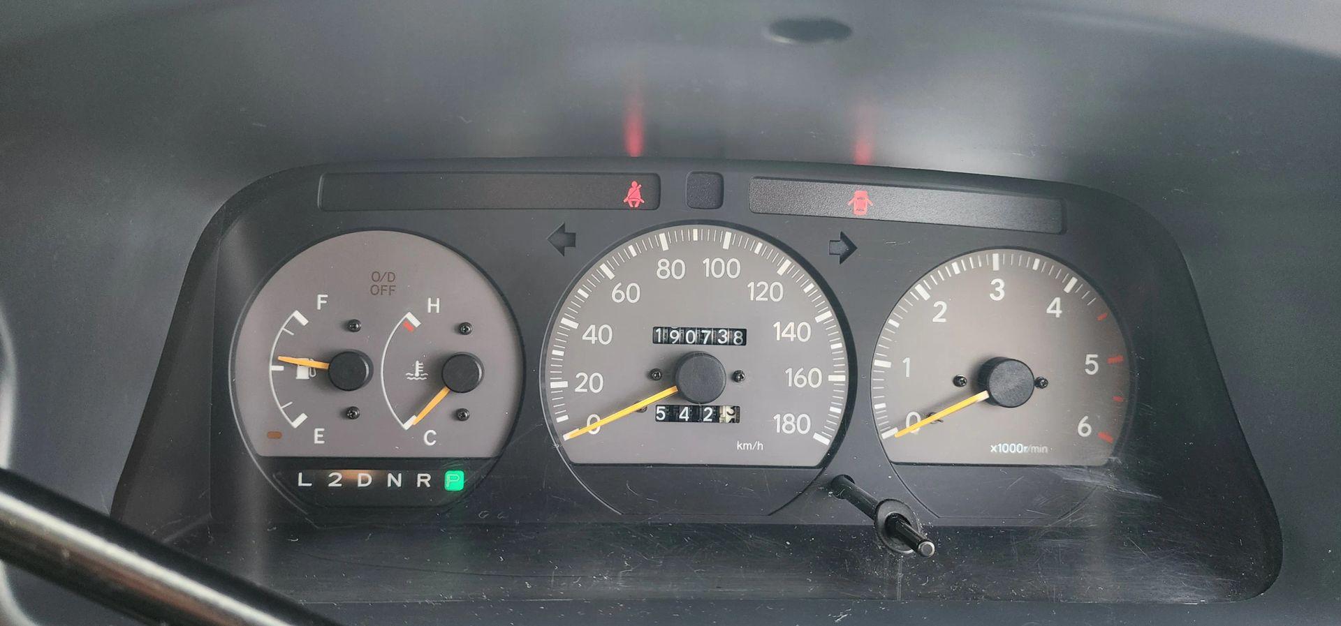 1996 Toyota Granvia
