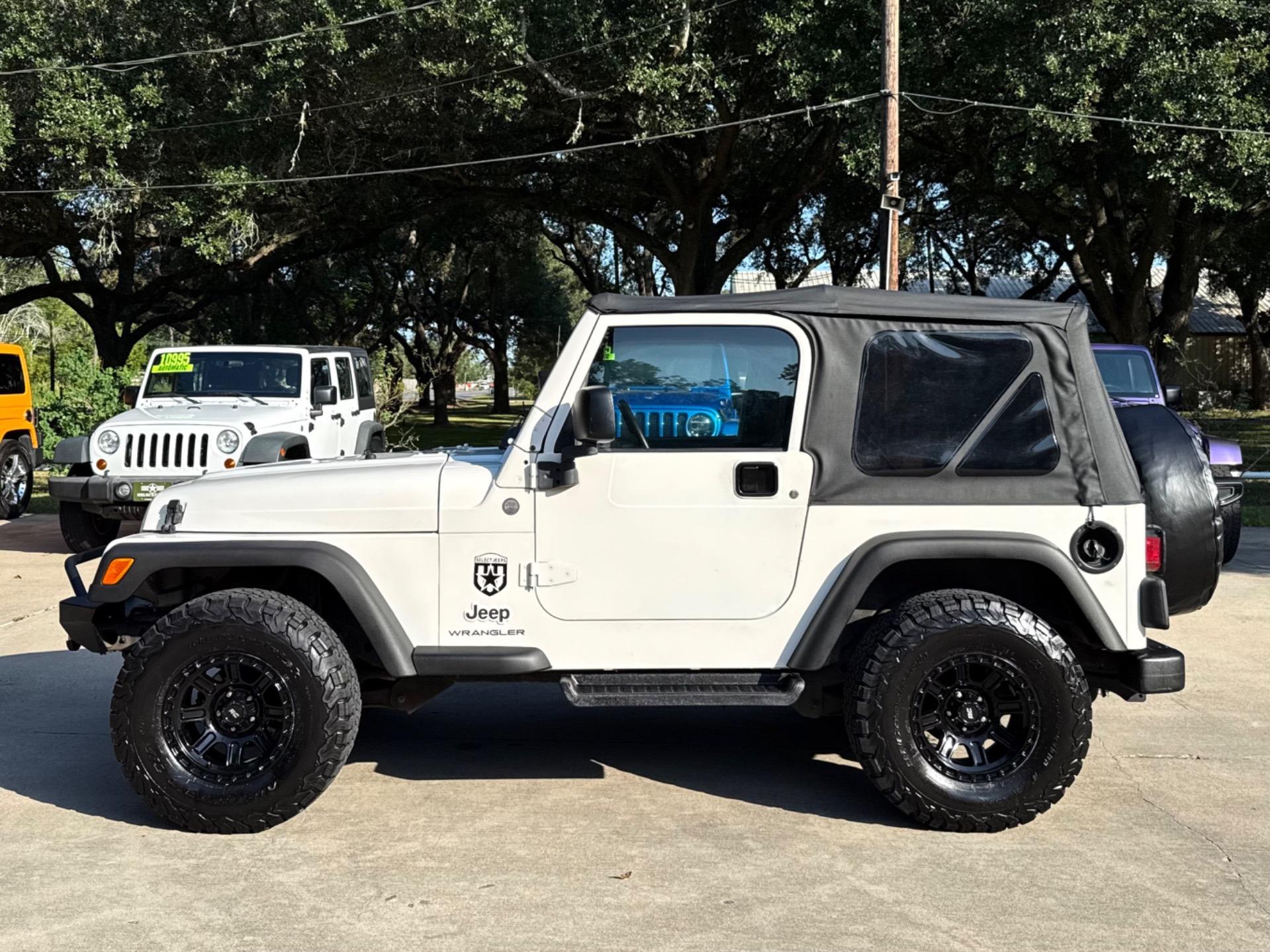 2004 Jeep Wrangler X - 3