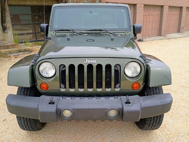 2007 Jeep Wrangler Unlimited Sahara - 3