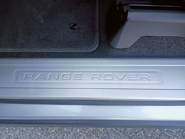 2020 Land Rover Range Rover P525 HSE