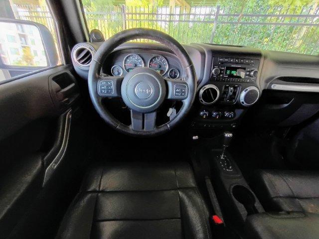2012 Jeep Wrangler Unlimited Sahara