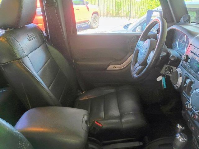 2012 Jeep Wrangler Unlimited Sahara