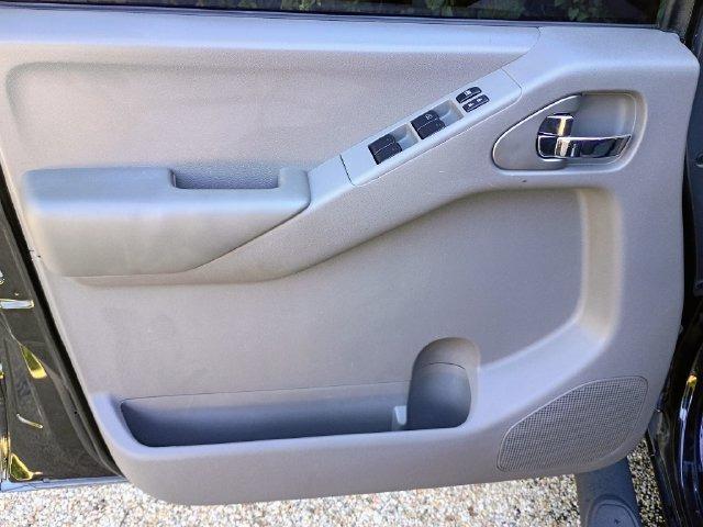 2012 Nissan Frontier SV