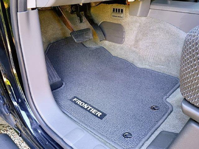 2012 Nissan Frontier SV