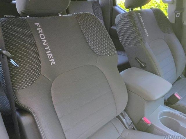 2012 Nissan Frontier SV
