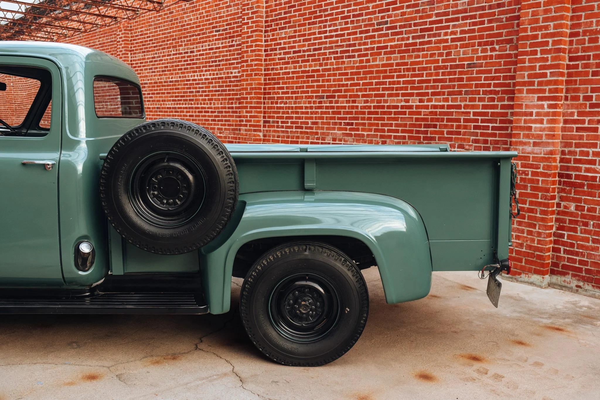 1954 Ford F-250