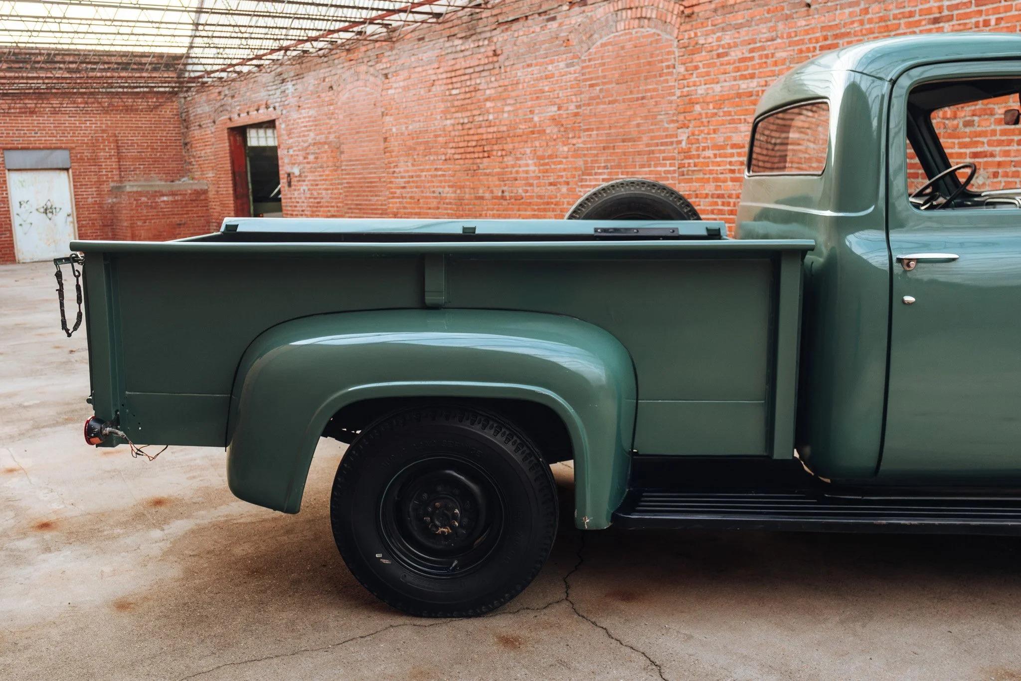 1954 Ford F-250