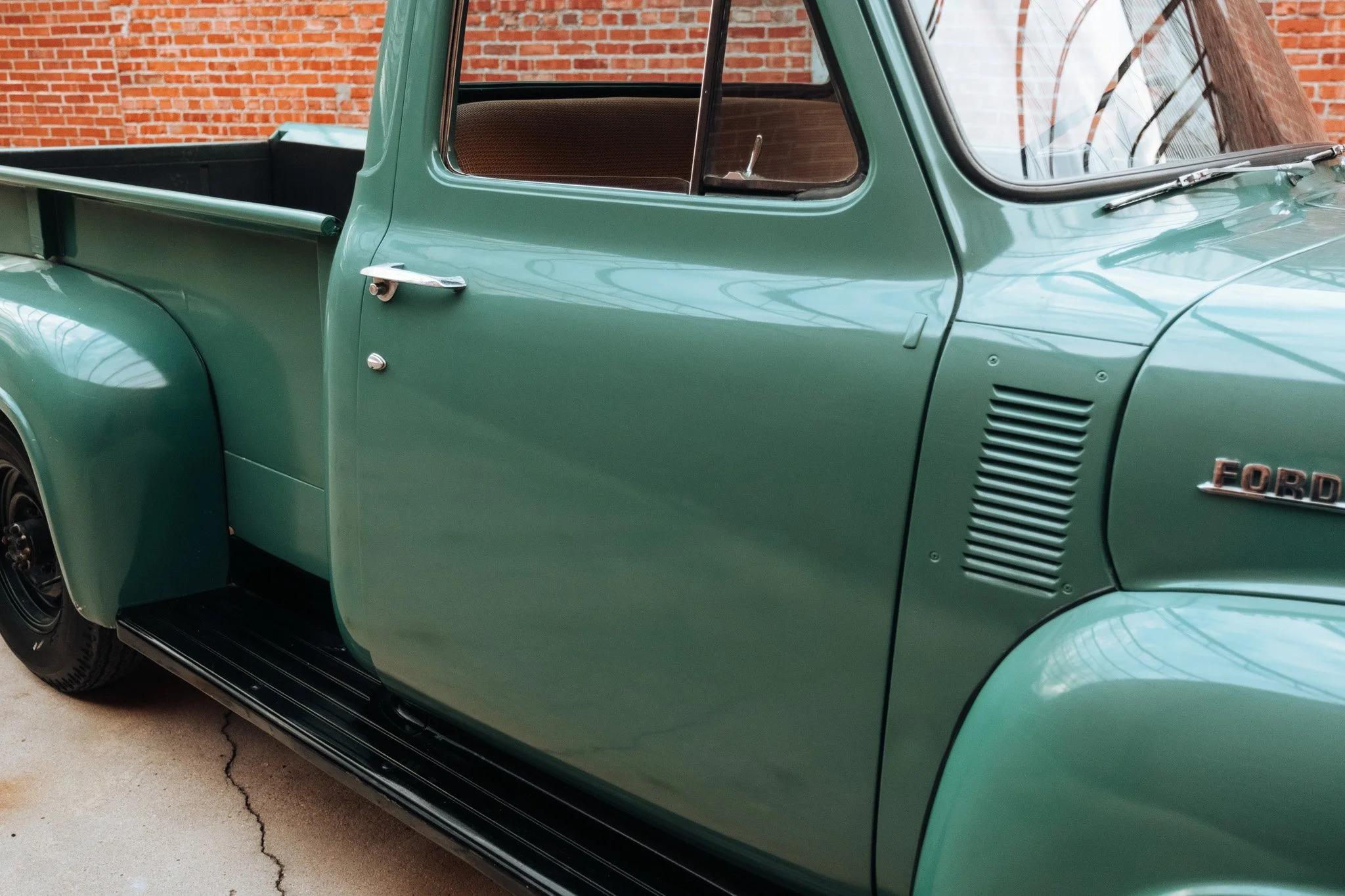 1954 Ford F-250